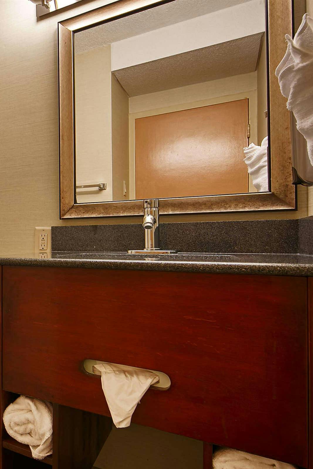 Hotel Holiday Inn Express Towson - Baltimore North photo 5