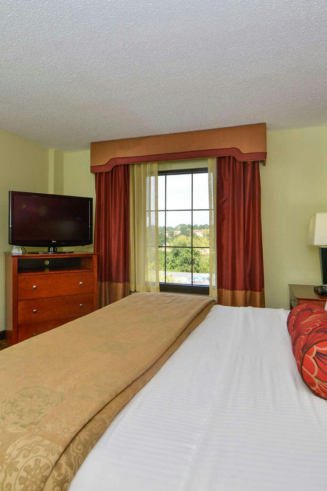 Hotel Holiday Inn Express Towson - Baltimore North photo 4