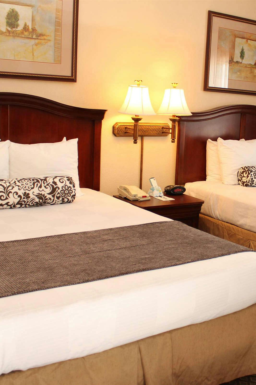 Hotel Quality Inn & Suites Robstown TX photo 1