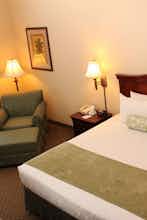 Hotel Quality Inn & Suites Robstown TX photo 2
