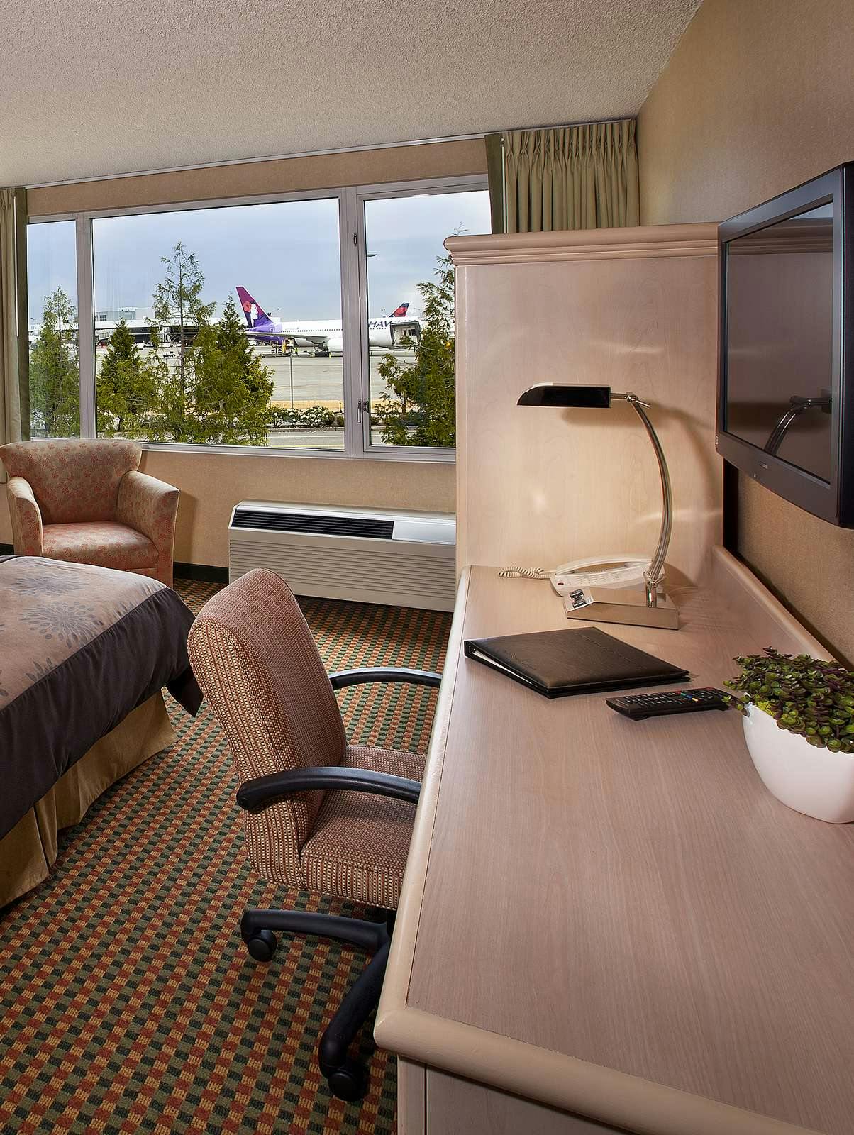 Hotel Coast Gateway Hotel photo 1