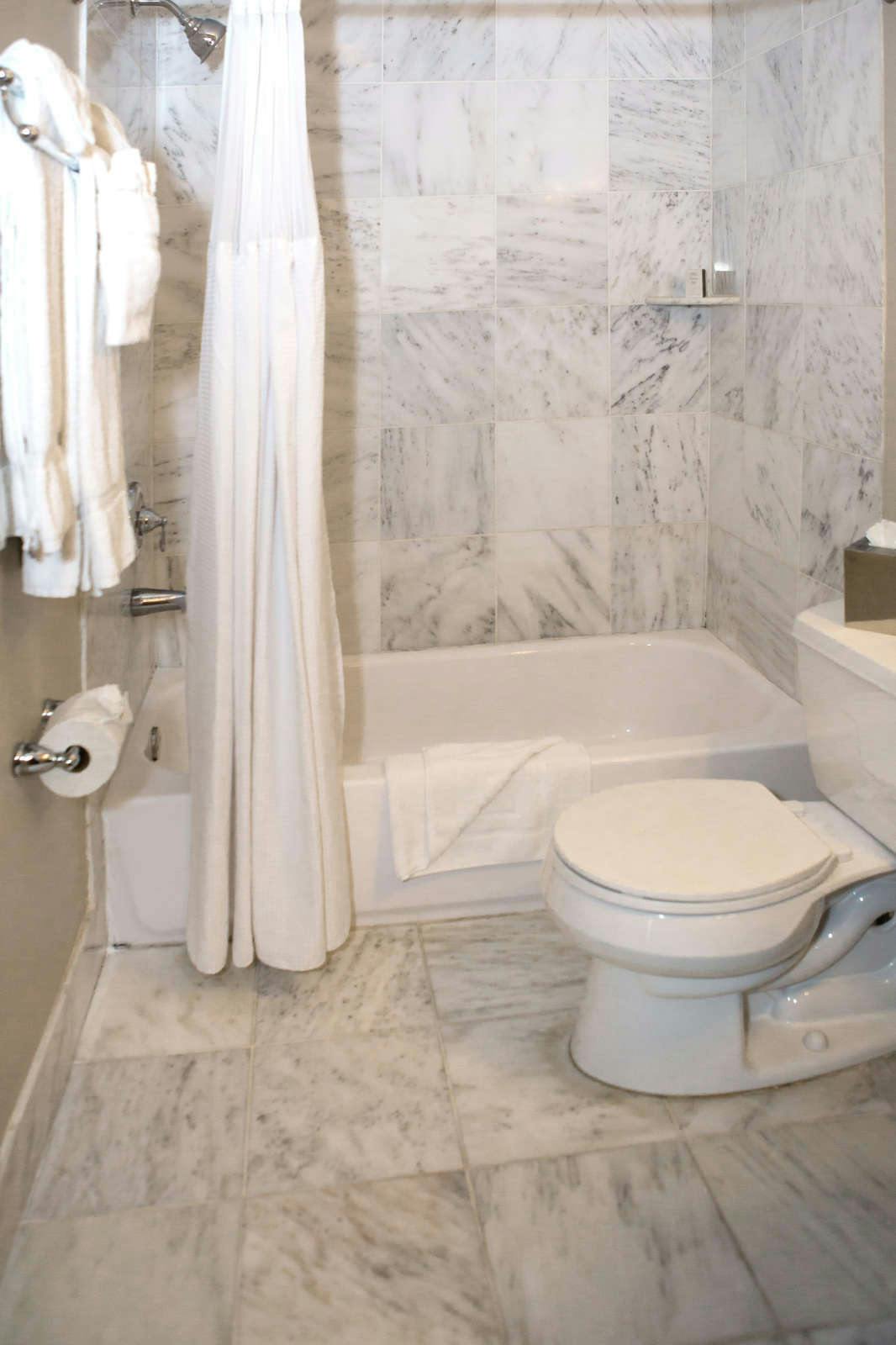 Hotel Inn on St. Ann photo 4