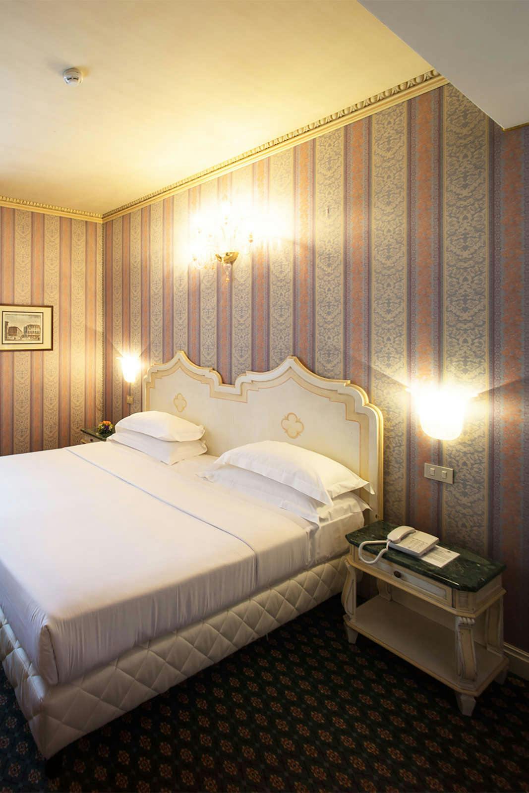 Hotel NH Venezia Santa Lucia photo 3