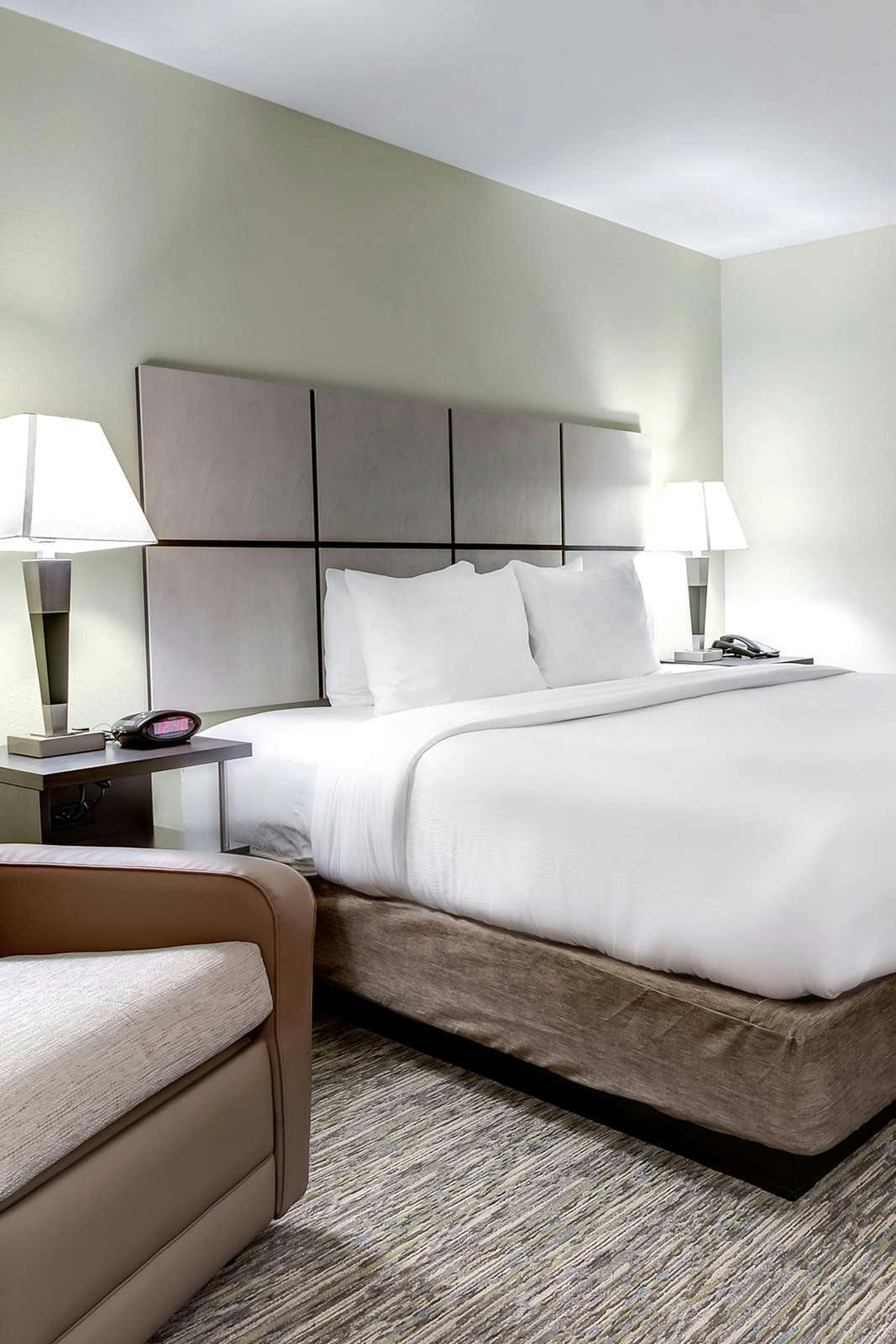 Hotel Candlewood Suites Waco photo 4