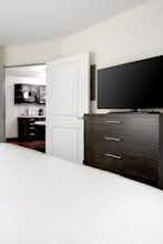 Hotel Candlewood Suites Waco photo 5