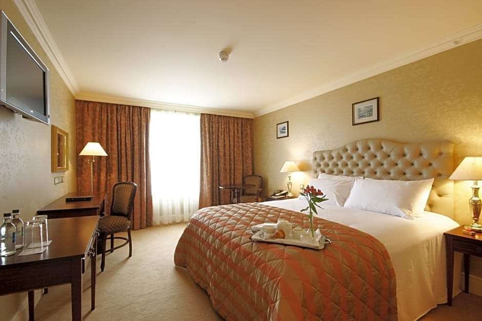 Hotel Finnstown Castle Hotel photo 3