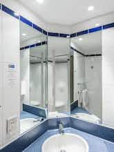 Hotel Holiday Inn Express Cologne Troisdorf photo 2