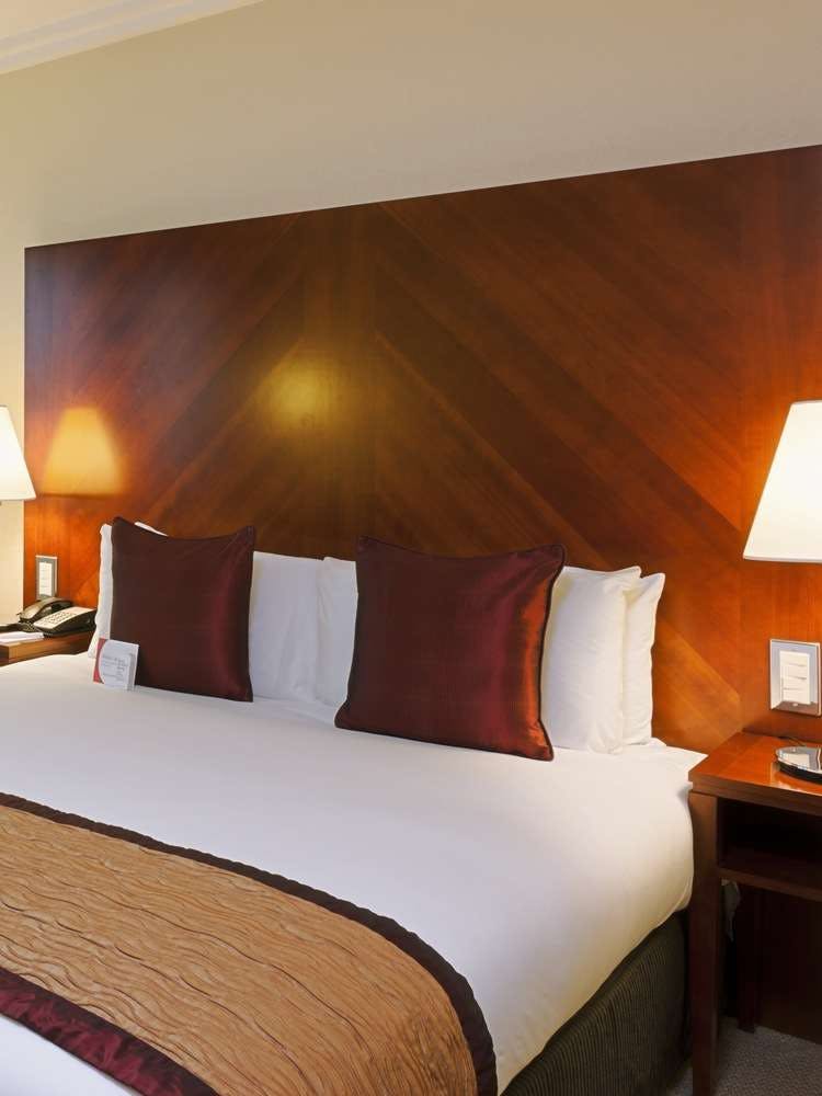 Hotel Crowne Plaza Birmingham NEC photo 3