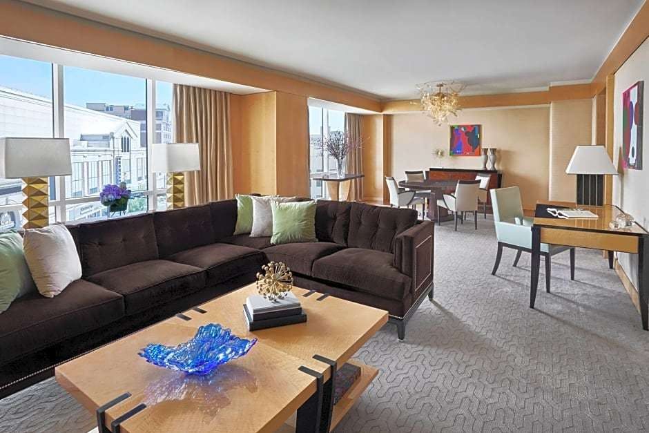 Hotel The Opus Westchester, Autograph Collection photo 4