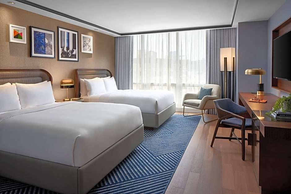 Hotel The Opus Westchester, Autograph Collection photo 1