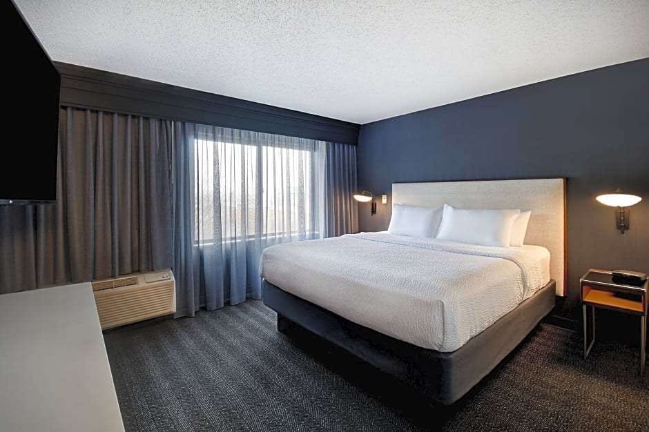 Hotel Courtyard by Marriott Cincinnati Airport photo 4