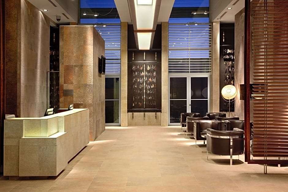 Hotel Hilton Garden Inn Santiago Airport photo 1