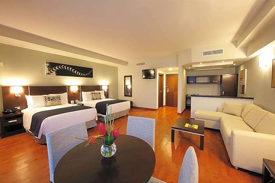 Marriott Executive Apartments Panama City, Finisterre