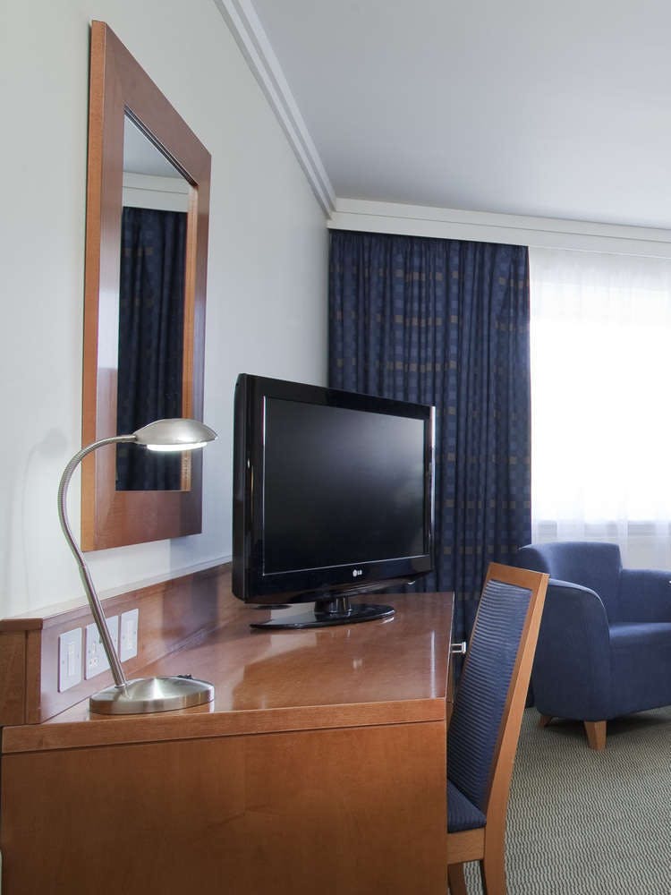 Hotel Holiday Inn Lancaster, an IHG Hotel photo 2