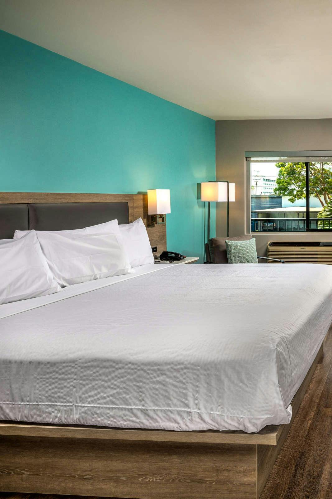 Hotel Travelodge LAX South photo 4