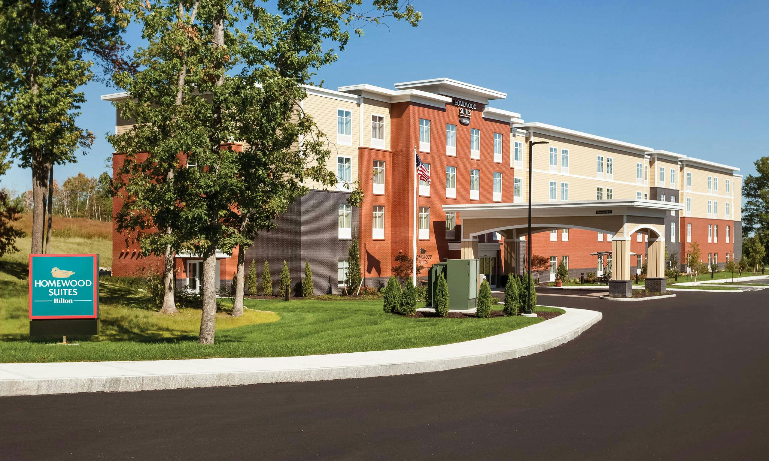 Homewood Suites by Hilton Gateway Hills Nashua