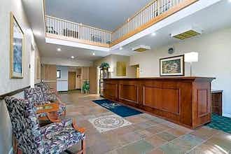 Hotel Quality Inn & Suites Schoharie near Howe Caverns photo 3