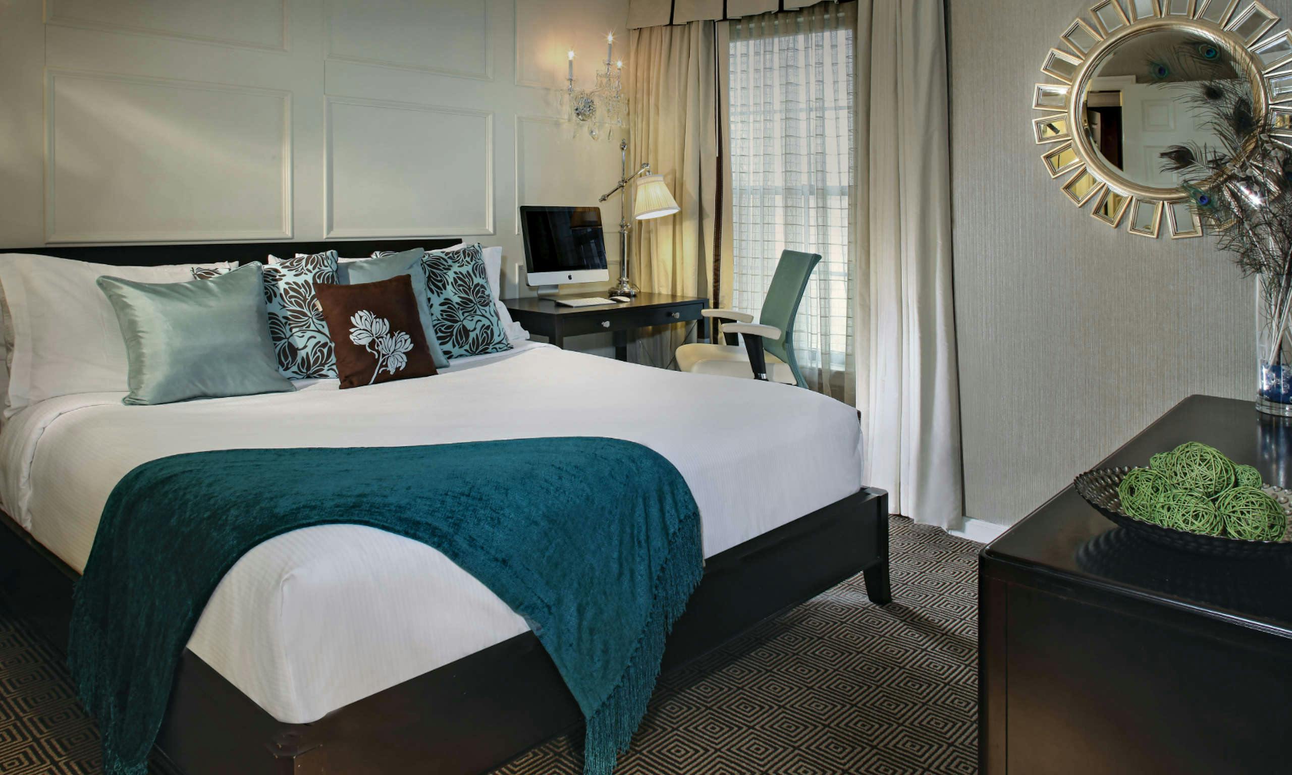 The Inn at Fox Hollow