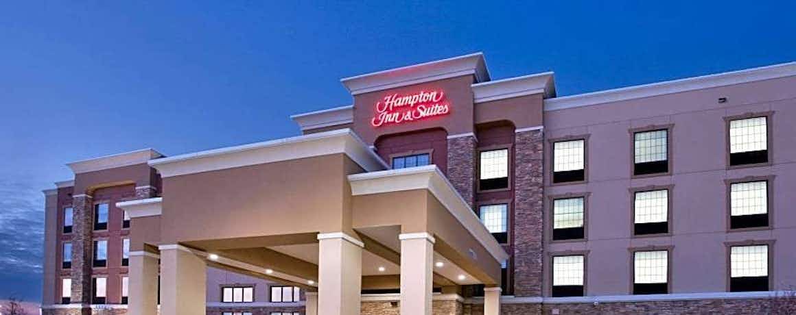 Hampton Inn & Suites St. Cloud, MN