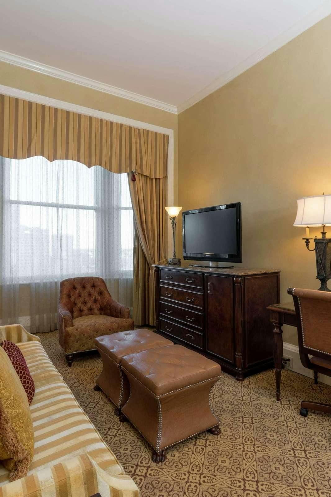 Hotel The Roosevelt New Orleans, A Waldorf Astoria Hotel photo 2