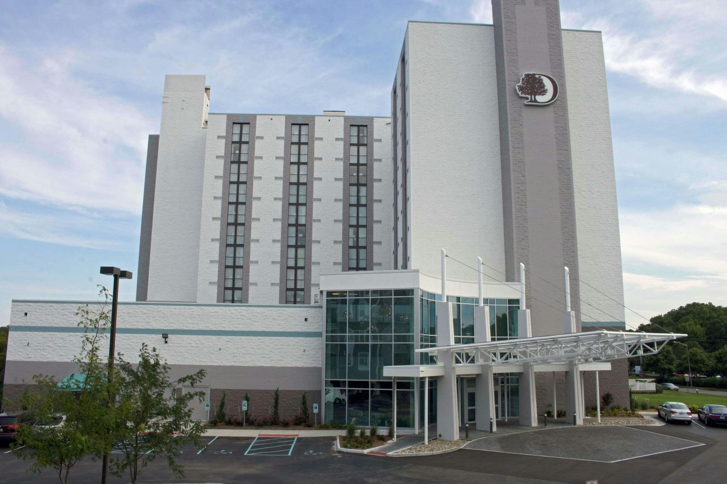 Doubletree By Hilton Virginia Beach Hotel