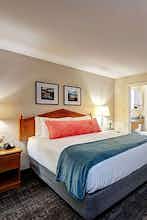 Hotel Port Inn and Suites Portsmouth, Ascend Hotel Collection photo 4