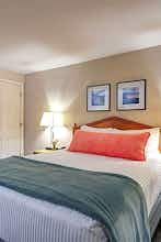 Hotel Port Inn and Suites Portsmouth, Ascend Hotel Collection photo 5