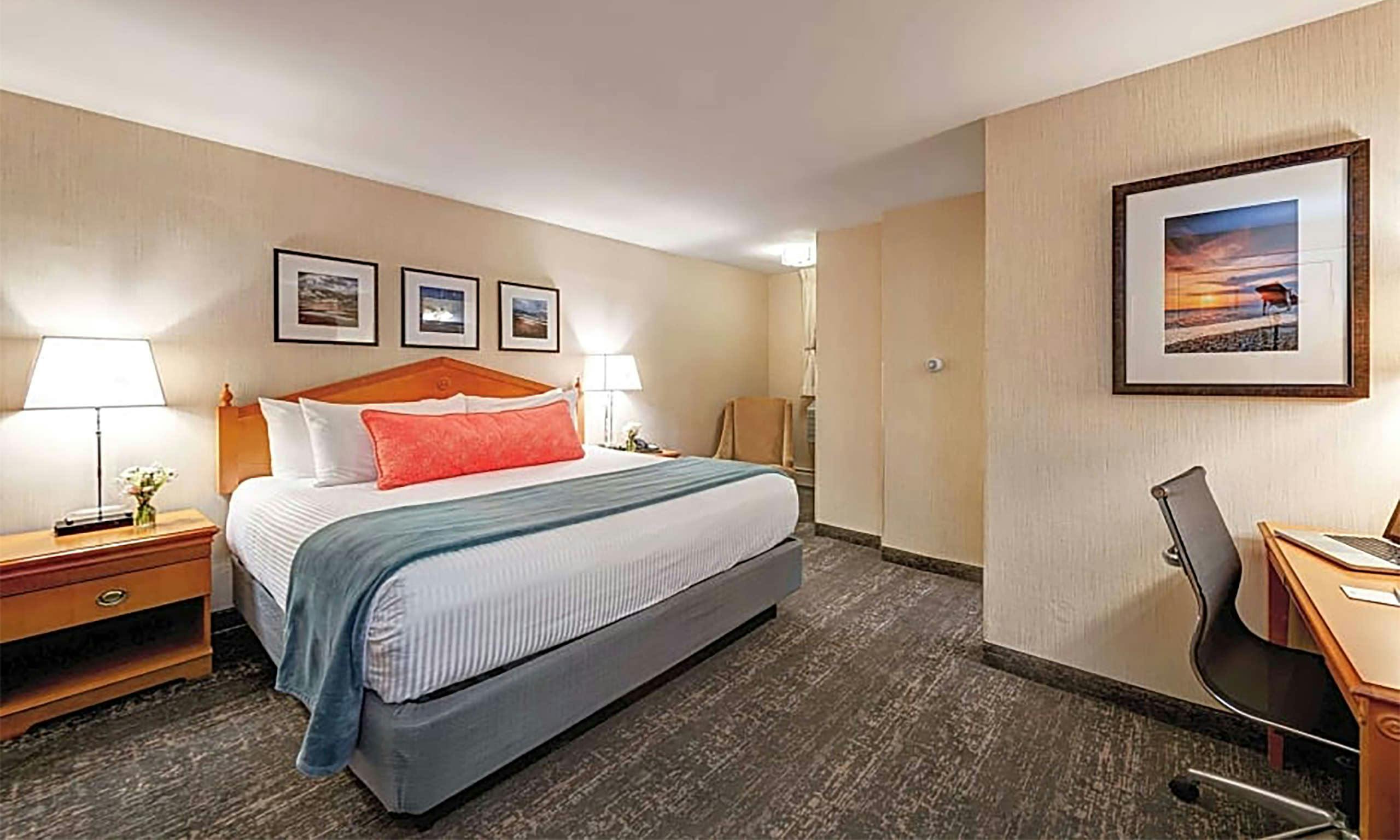 Port Inn and Suites Portsmouth, Ascend Hotel Collection