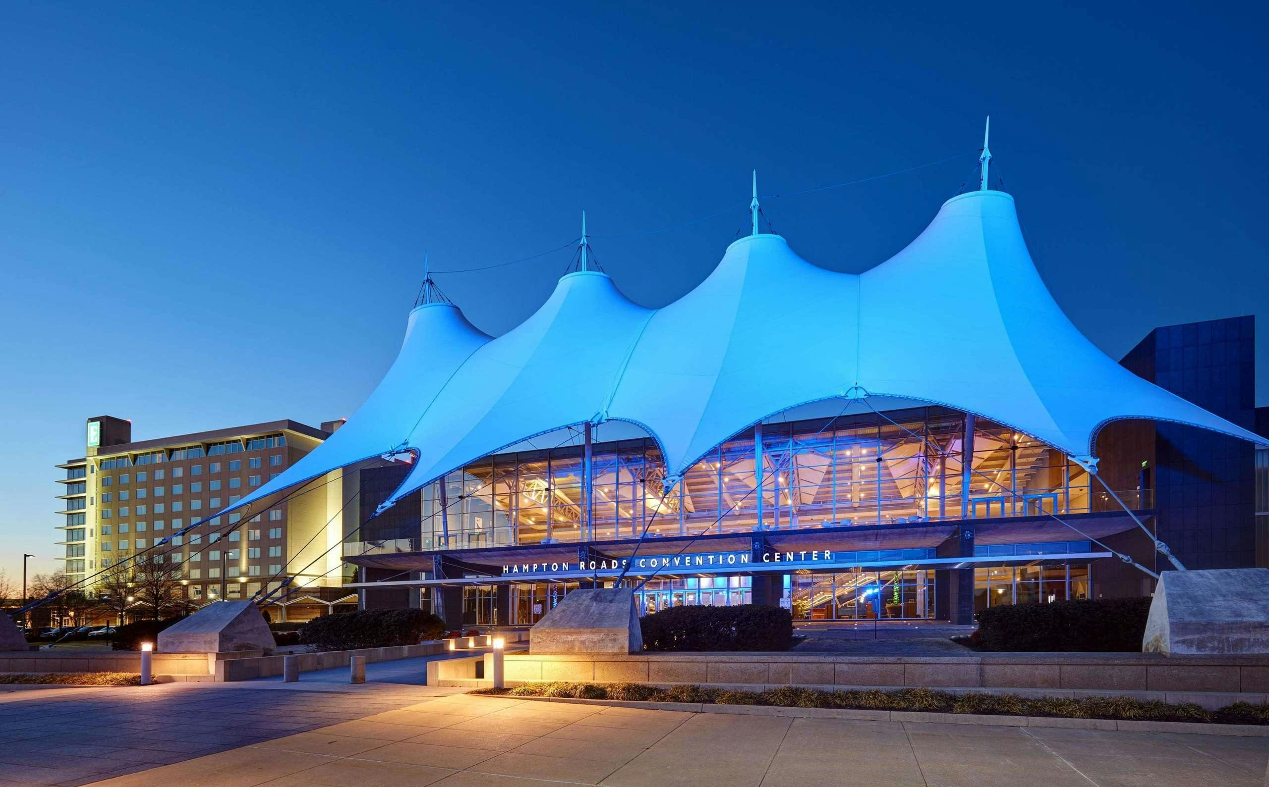 Hotel Embassy Suites by Hilton Hampton Convention Center photo 1