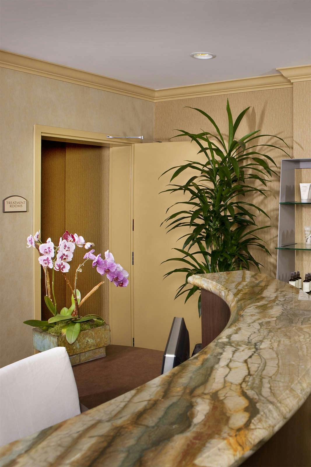 Hotel Ayres Hotel & Spa Moreno Valley photo 2