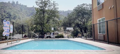 The Monarch Inn