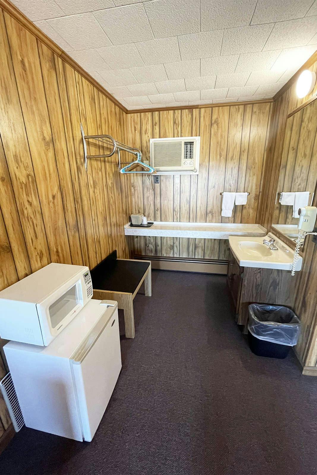 Hotel Knob Hill Motor Lodge photo 5