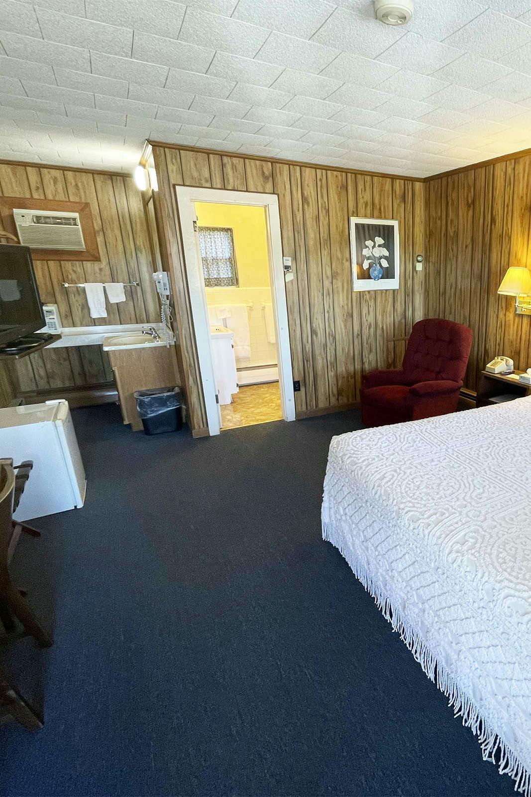 Hotel Knob Hill Motor Lodge photo 4