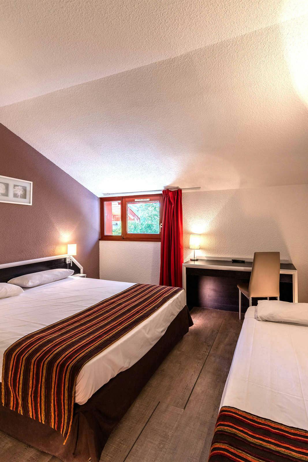 Hotel Noemys Viviers du Lac photo 2