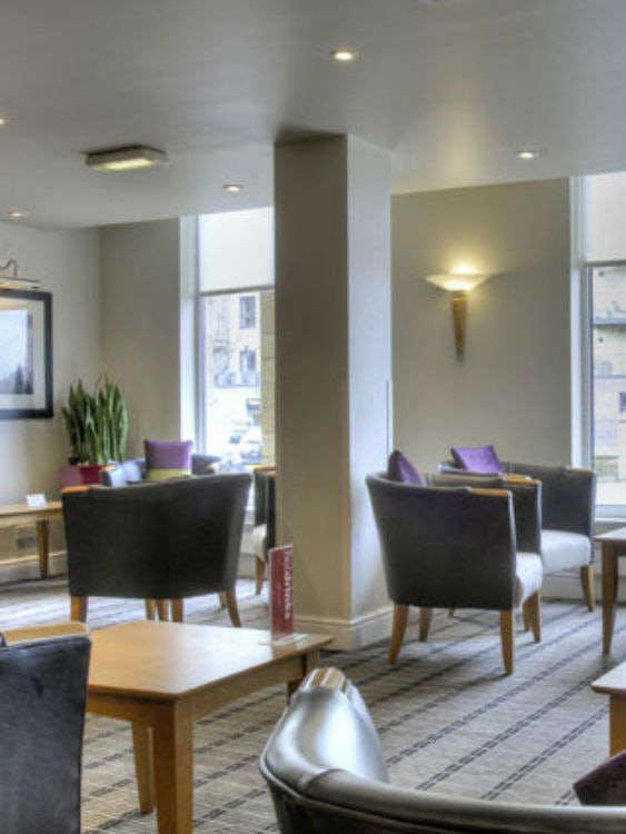 Hotel Holiday Inn Express Edinburgh Waterfront photo 4