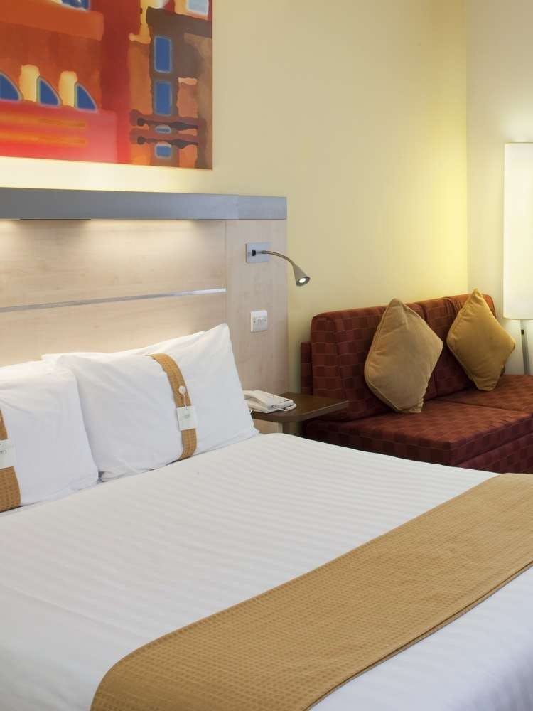 Holiday Inn Express Edinburgh City Centre