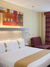 Hotel Holiday Inn Express Edinburgh City Centre photo 1