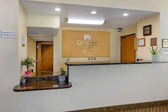 Hotel Quality Inn Logan near University photo 1