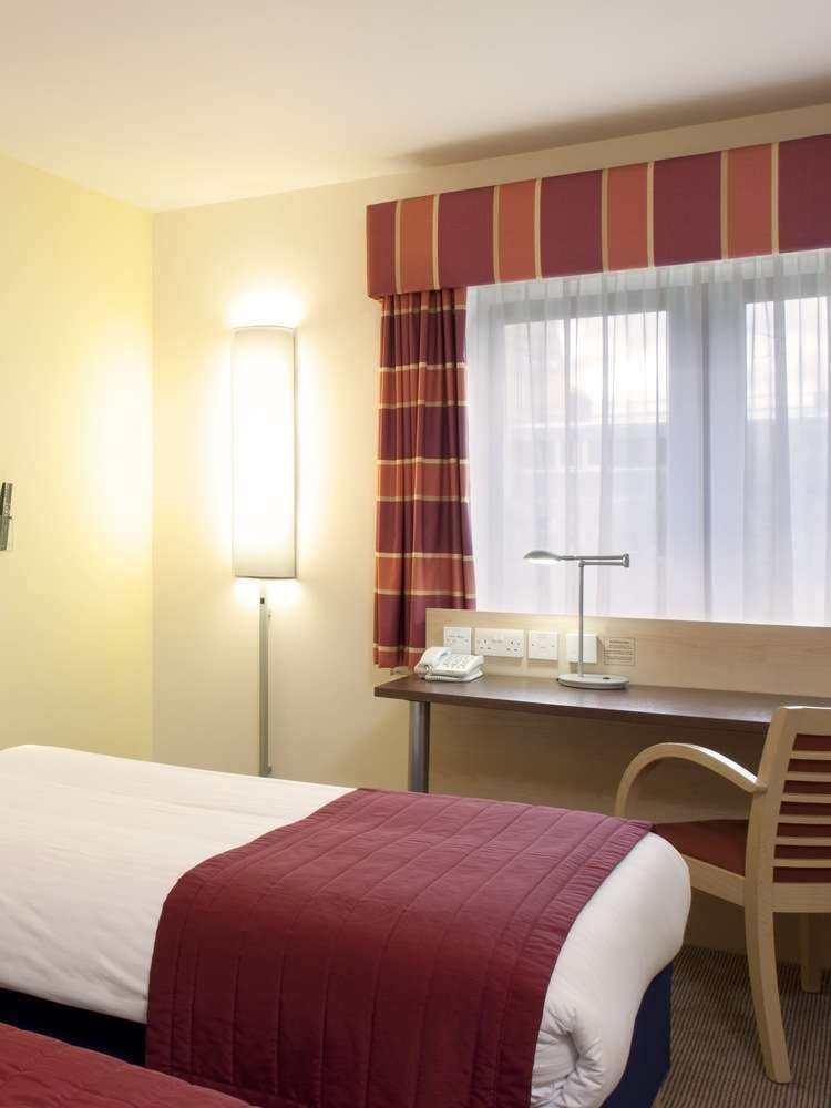 Hotel Holiday Inn Express Edinburgh Royal Mile photo 4
