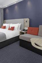 Hotel Holiday Inn Express Luzern Neuenkirch photo 1