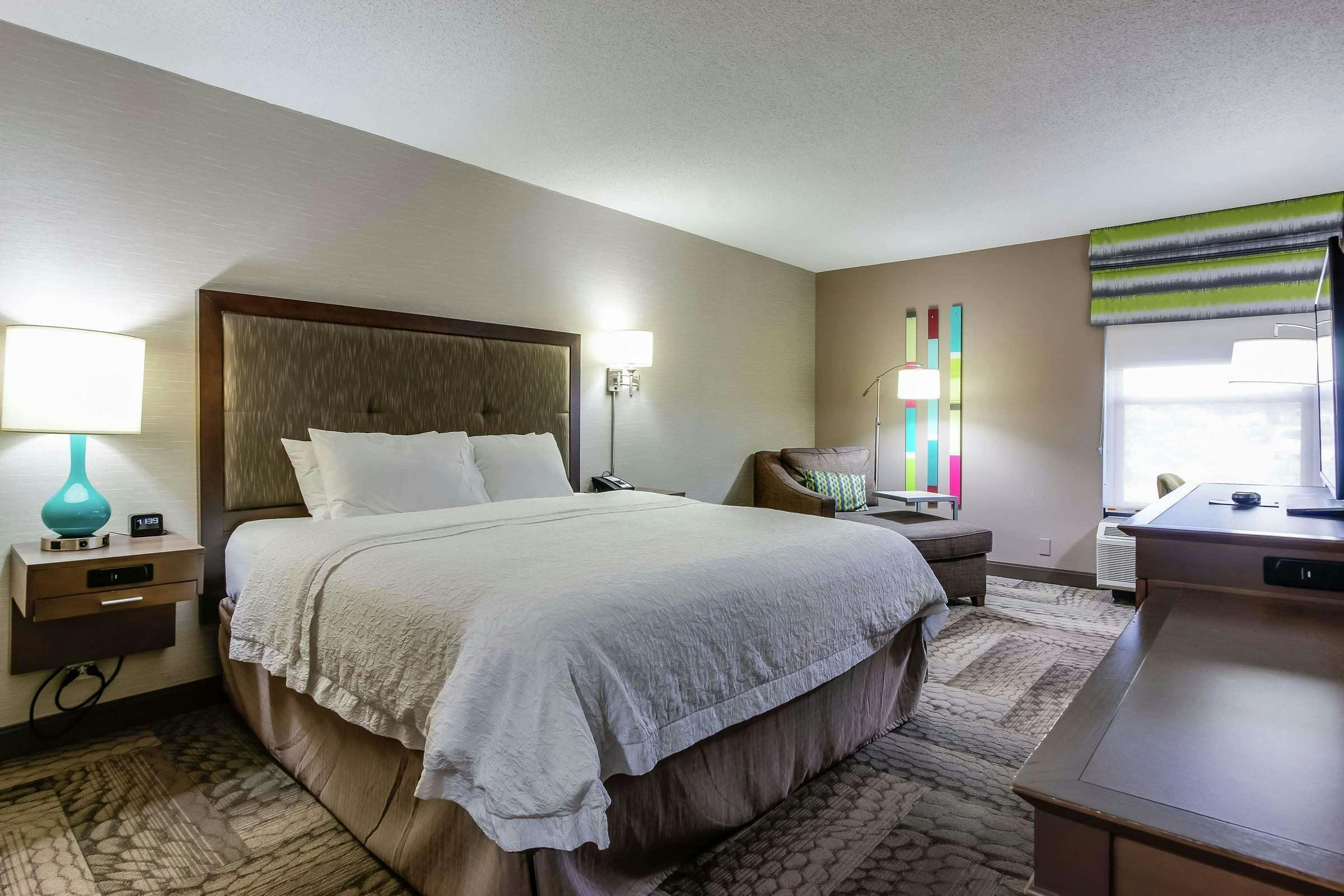 Hotel Hampton Inn Dickson photo 1