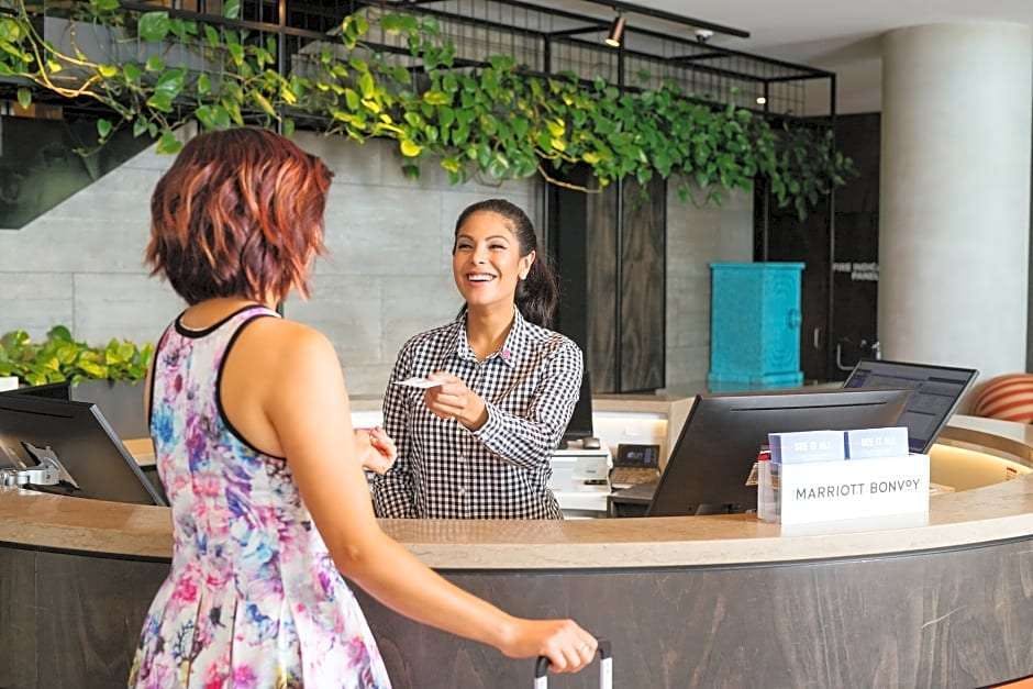 Hotel Aloft Perth photo 2