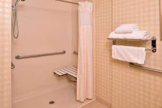 Hotel Hilton Garden Inn Dover photo 2