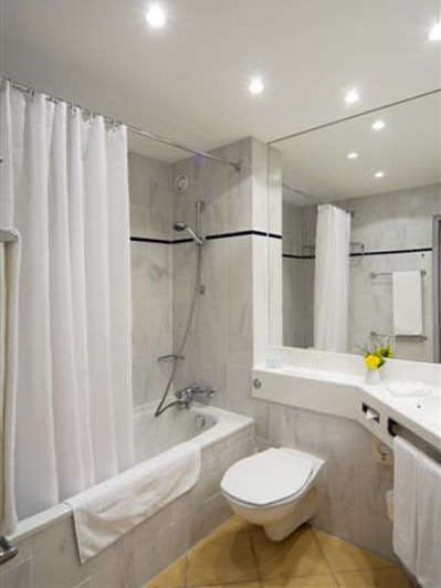 Hotel Holiday Inn Stuttgart photo 2