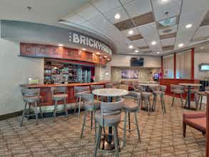 Hotel Doubletree By Hilton Bloomington photo 4