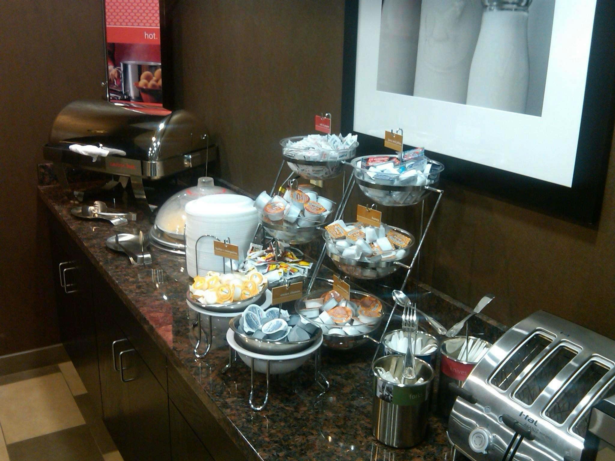 Hotel Hampton Inn By Hilton Lebanon photo 5