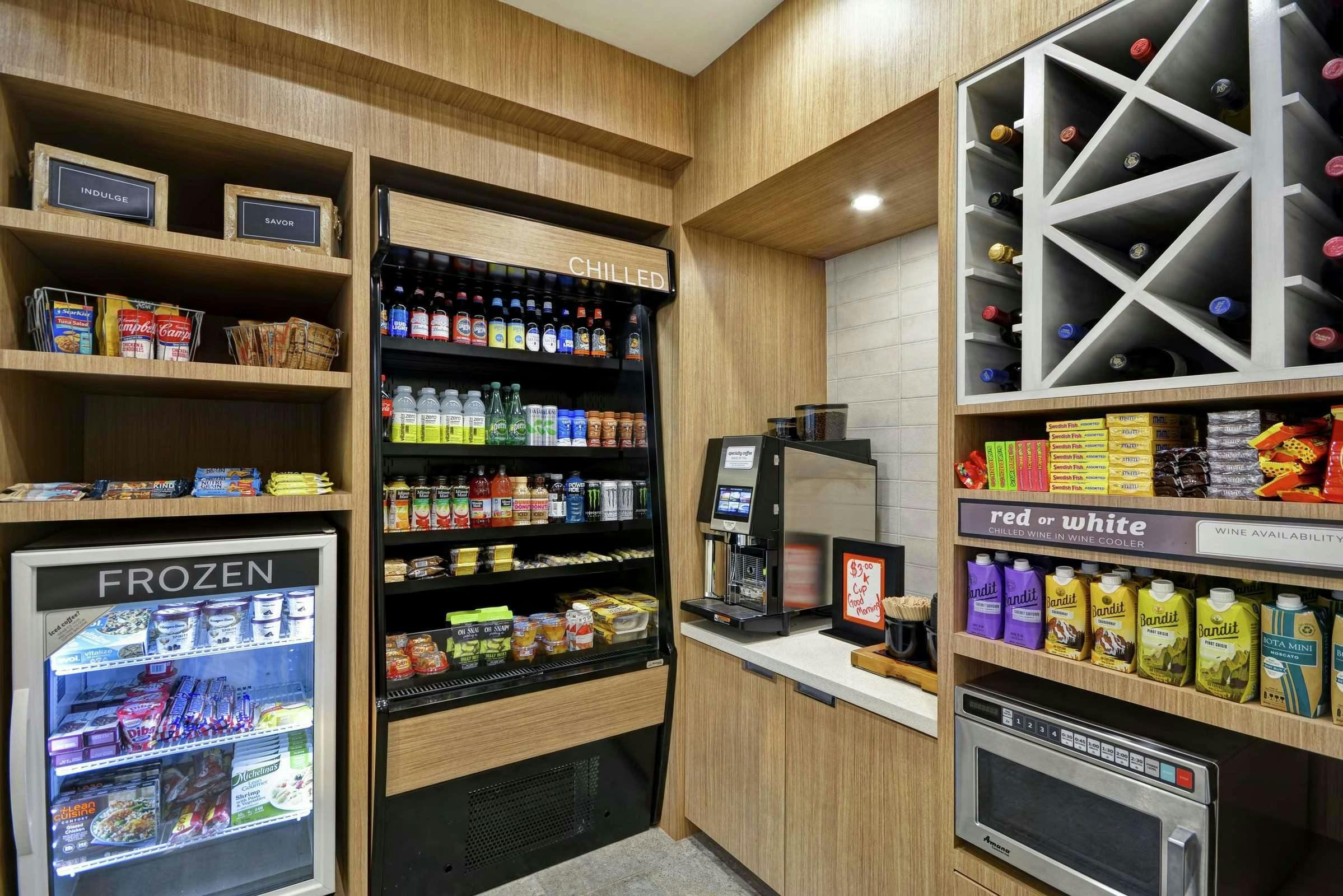 Hotel HILTON GARDEN INN PANAMA CITY, FL photo 4