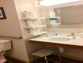 Hotel Hampton Inn Sevierville photo 2