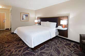 Hotel Hampton Inn & Suites Bremerton photo 3