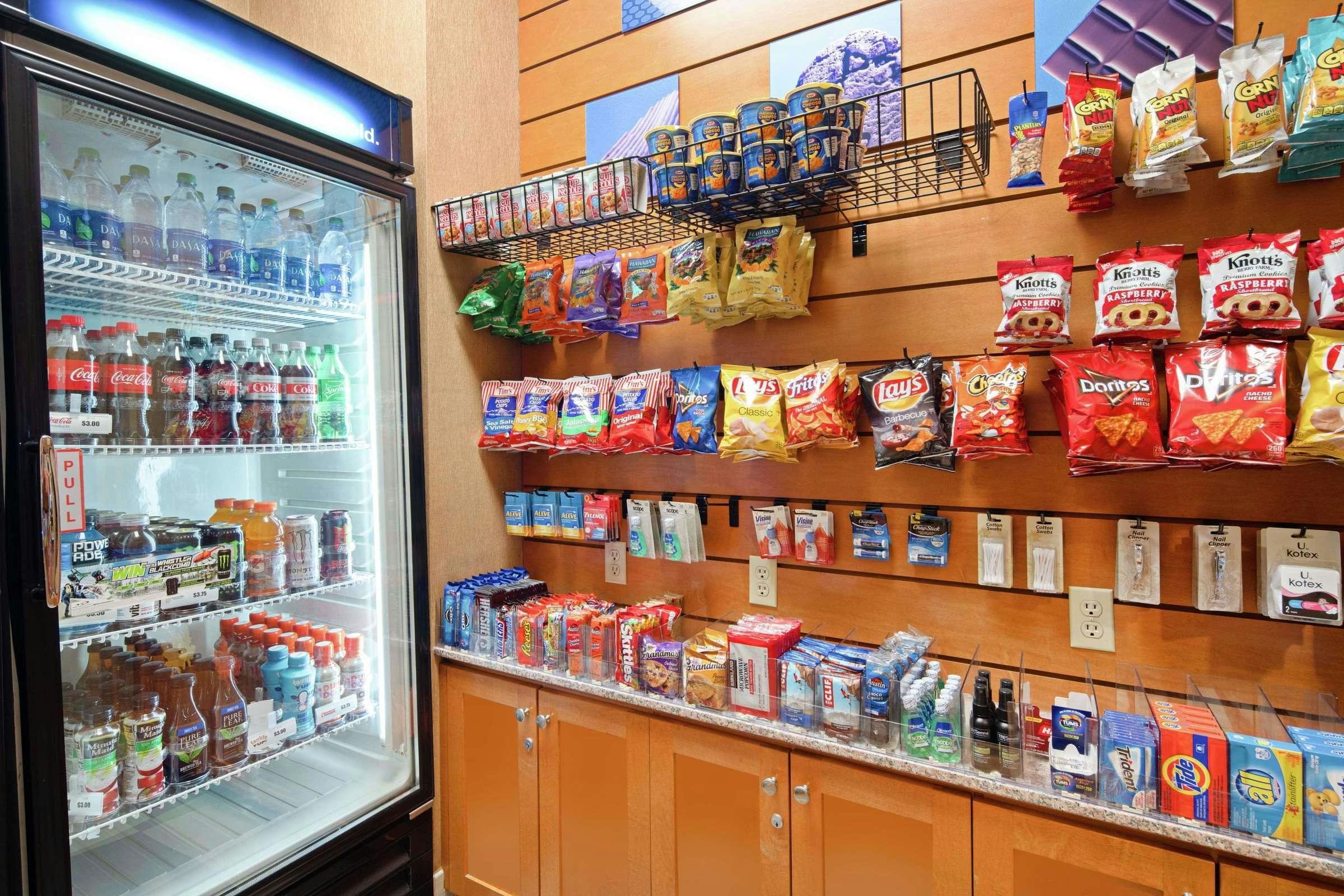 Hotel Hampton Inn Suites Bremerton photo 5